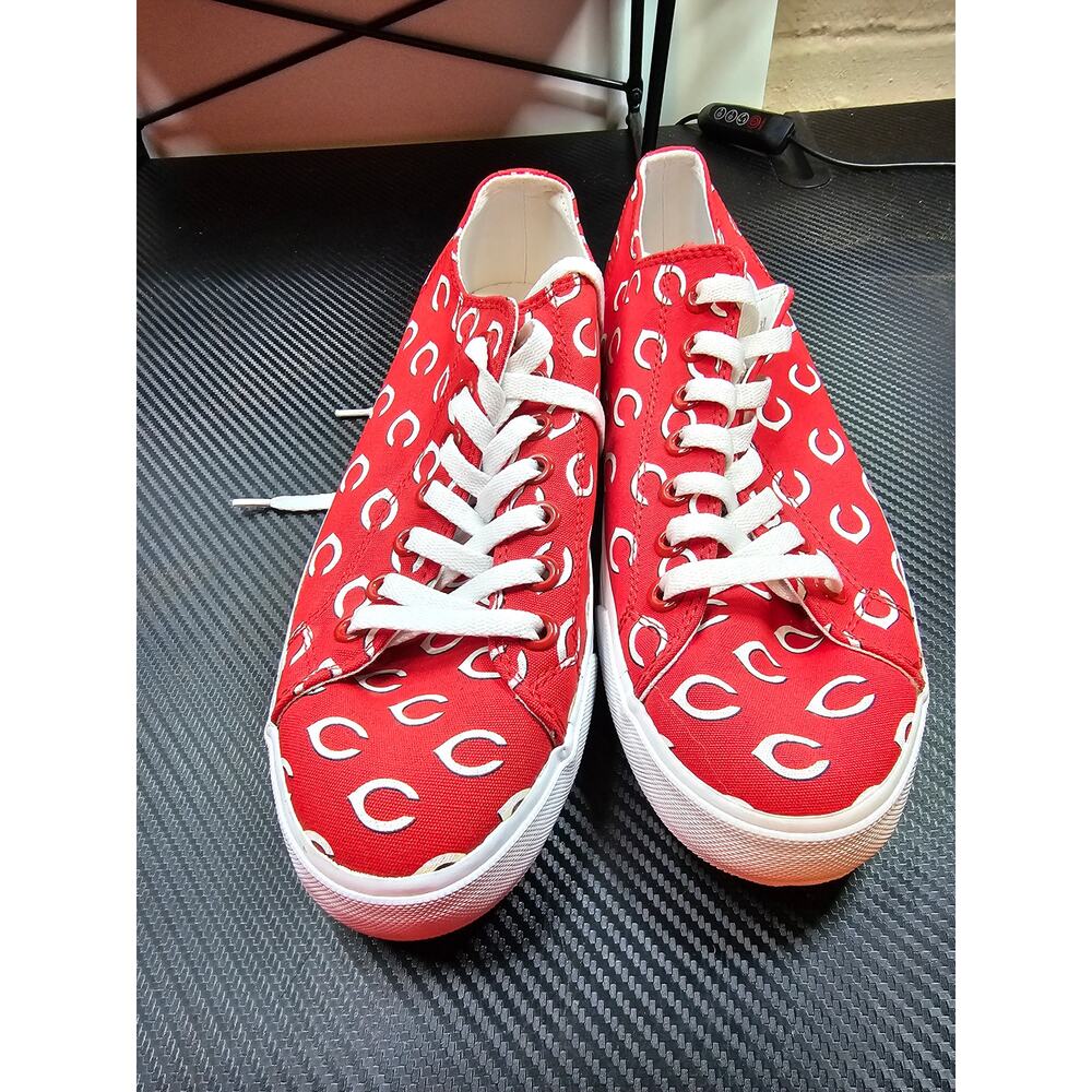 Row One Cincinnati Reds Shoe Red White Size Men’s 9 Women’s 10.5